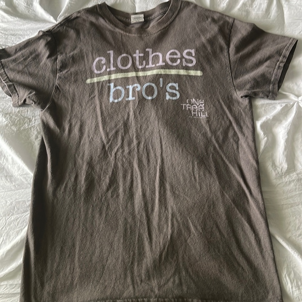 Small One Tree Hill shirt